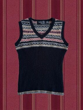 Boss Black V-Neck Sleeveless Knit Sweater with Fair Isle Yoke